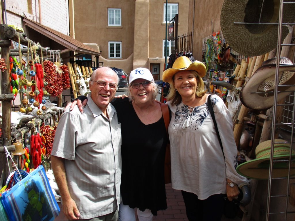 Terry Behm, Beth Langer & Mary Uhe shopping on the Plaza